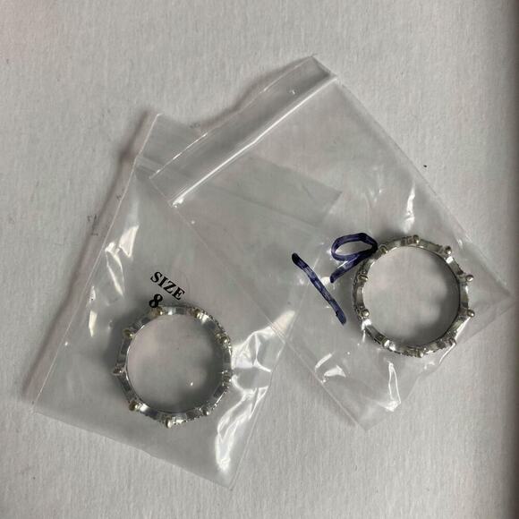 Size 8 Clear Sparkling Crown Silver Ring - Picture 8 of 8